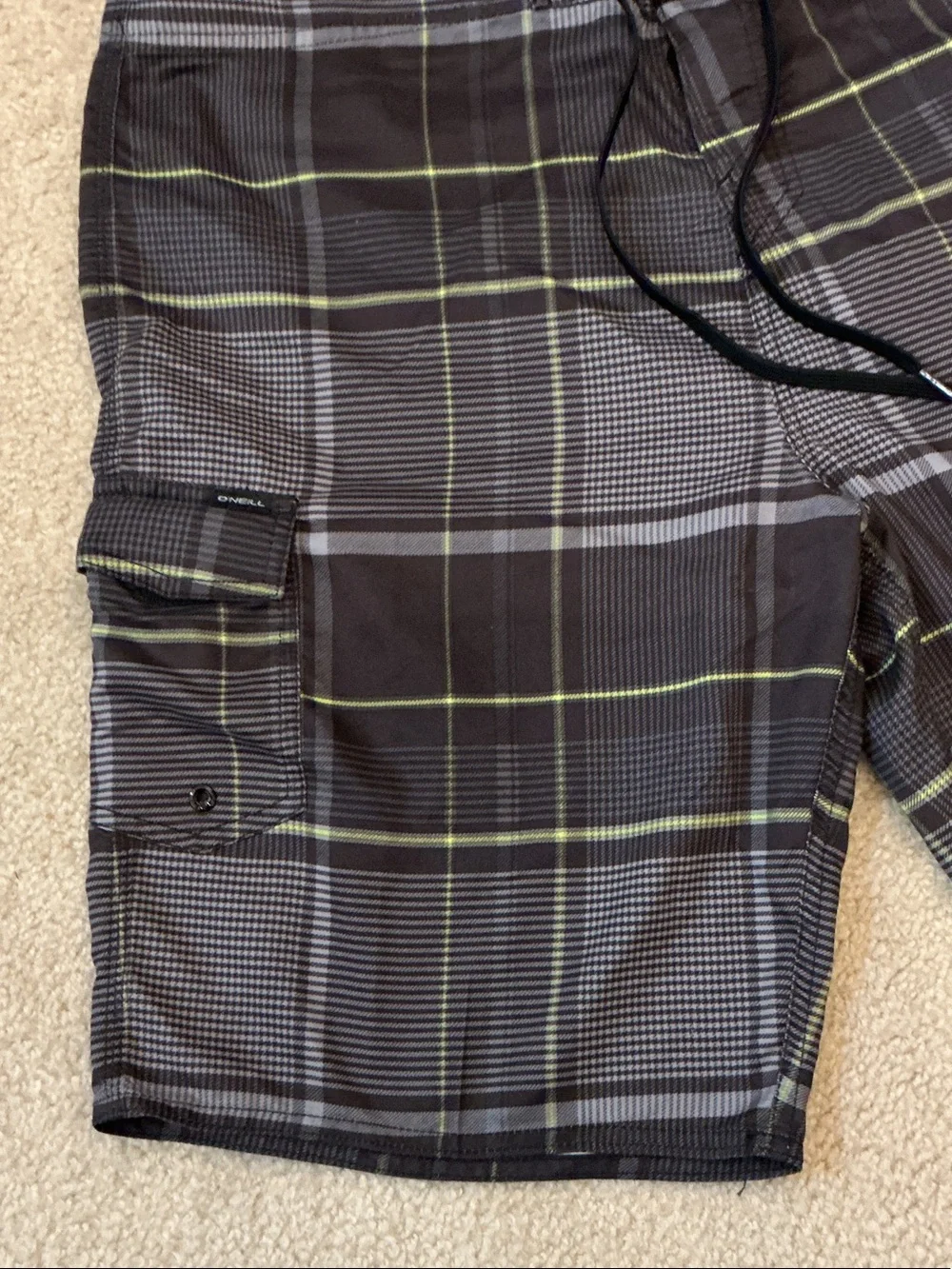 O'Neill Men’s Black Plaid 10” Board Shorts - Size 36